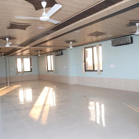 Hotel Kirti Plaza Chittorgarh Esterno foto